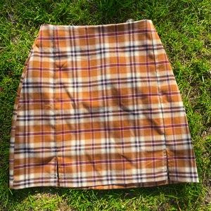 Brandy Melville Brown Plaid Skirt